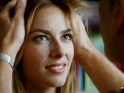 Armas blond trans ma ...